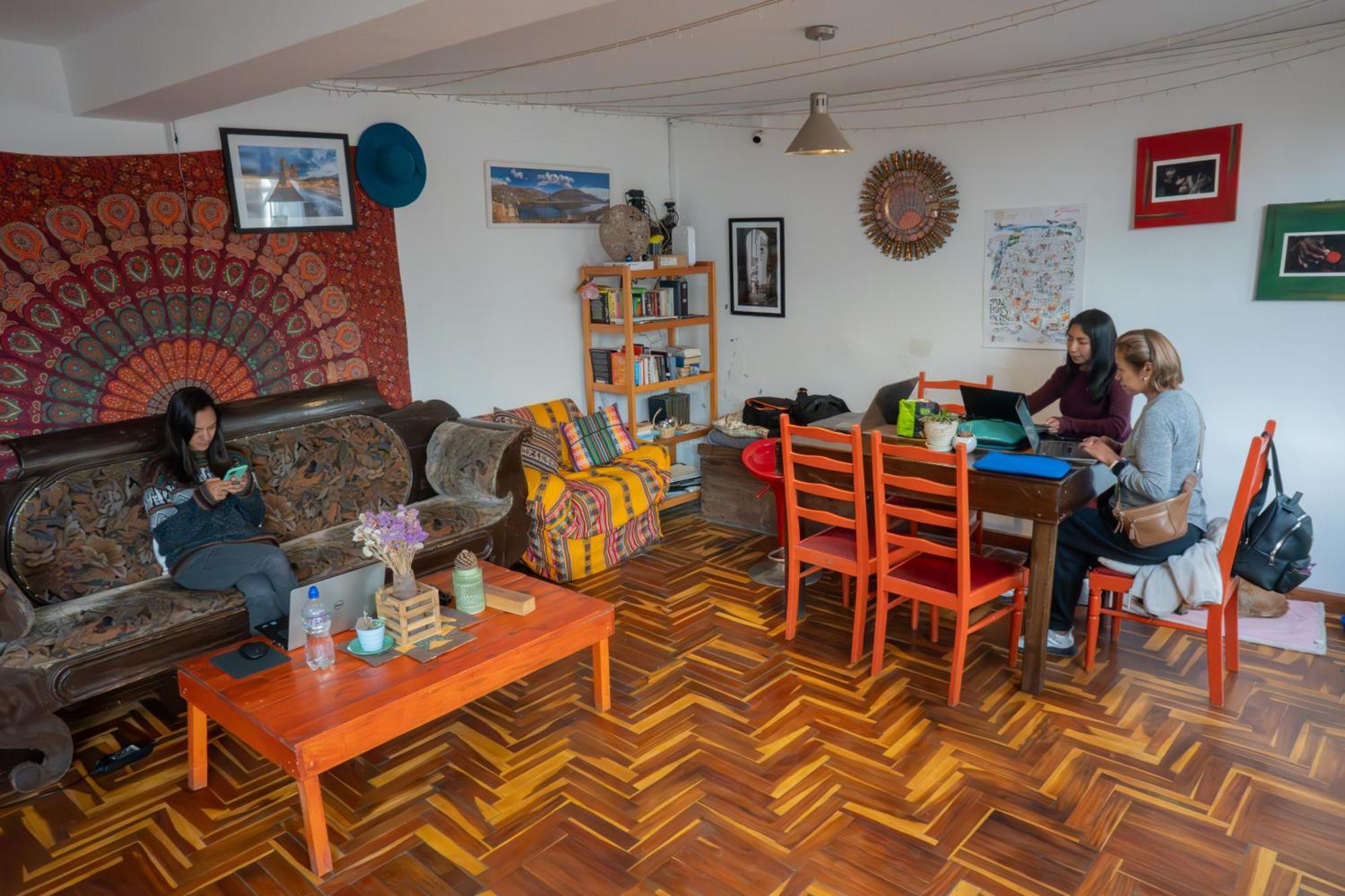 Native Soul Guesthouse クスコ エクステリア 写真
